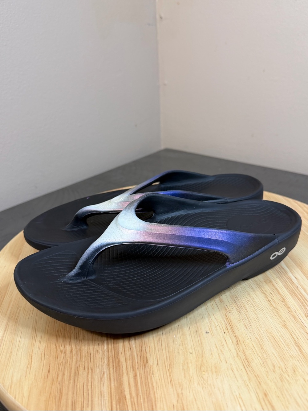 Oofos women’s Oolala Luxe Sandals